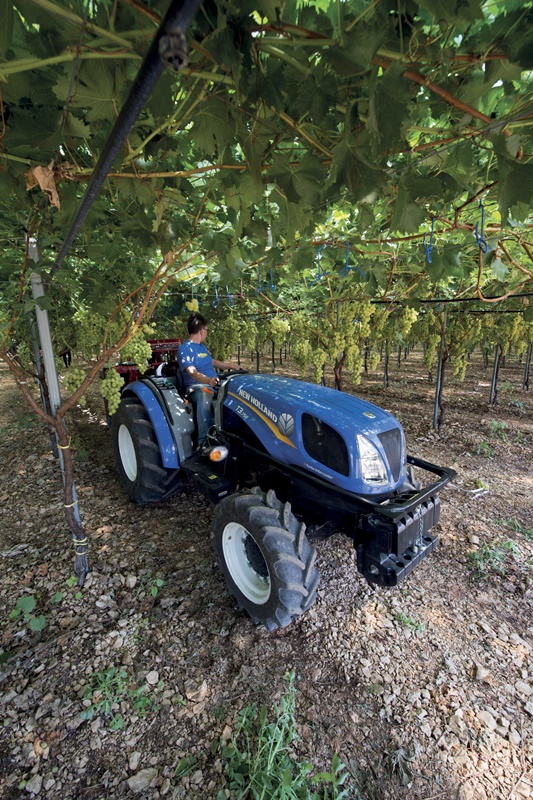 New Holland T3 75 F Fiches techniques données techniques 2017 2024